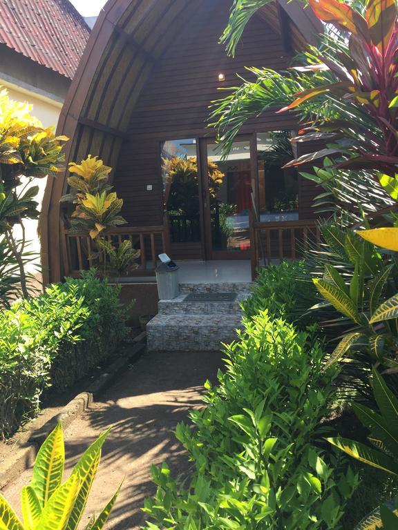Kelapa Gading Bungalows Gili Air Extérieur photo