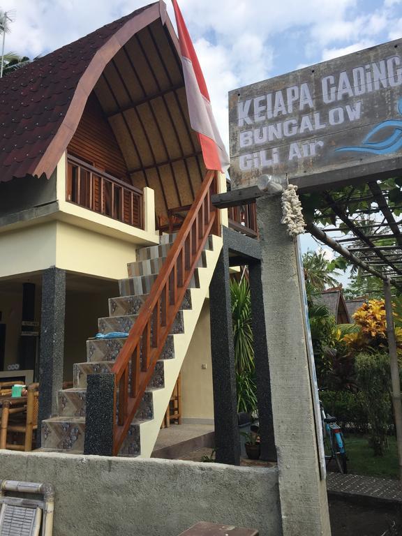 Kelapa Gading Bungalows Gili Air Extérieur photo