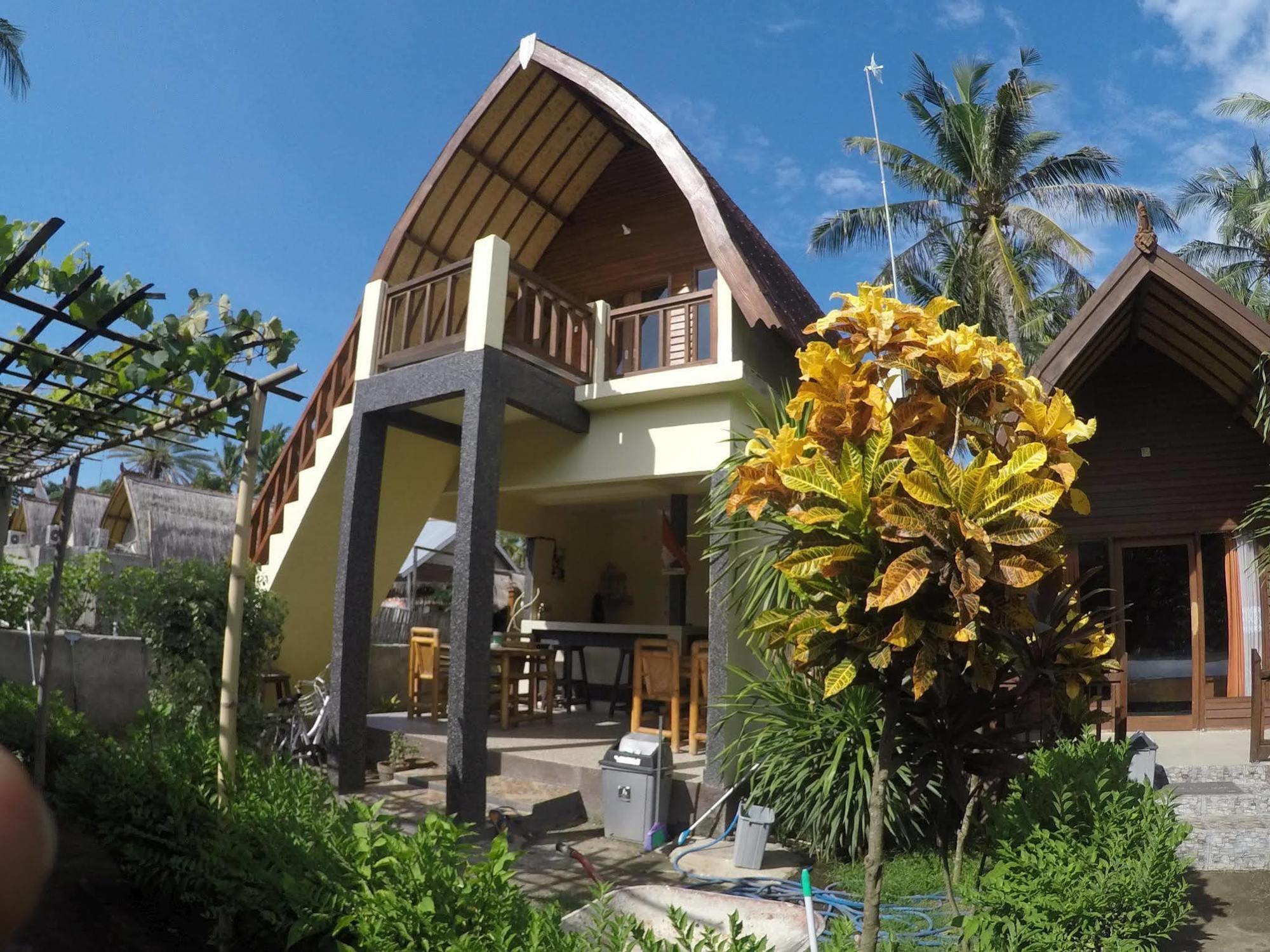 Kelapa Gading Bungalows Gili Air Extérieur photo