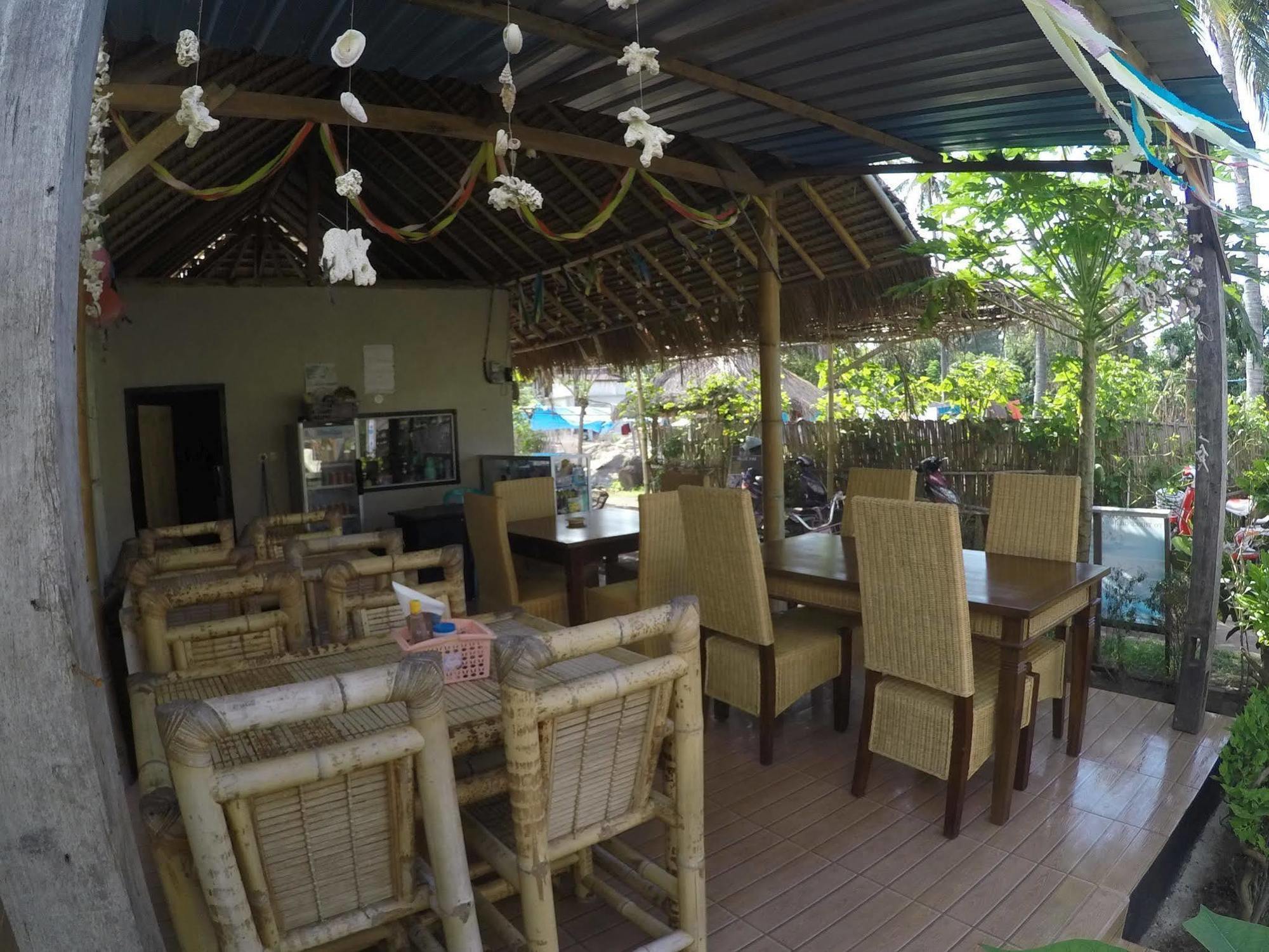 Kelapa Gading Bungalows Gili Air Extérieur photo